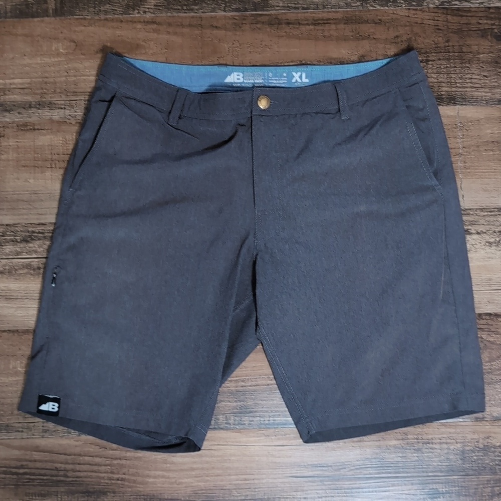 Belong Designs Rocky Mountain Board Shorts Size XL (36) in Charcoal Grey 10"